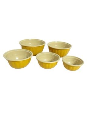 Unbranded Set of Five Melanin Measuring Bowls Ridged Sides Dishwasher Safe 🟨